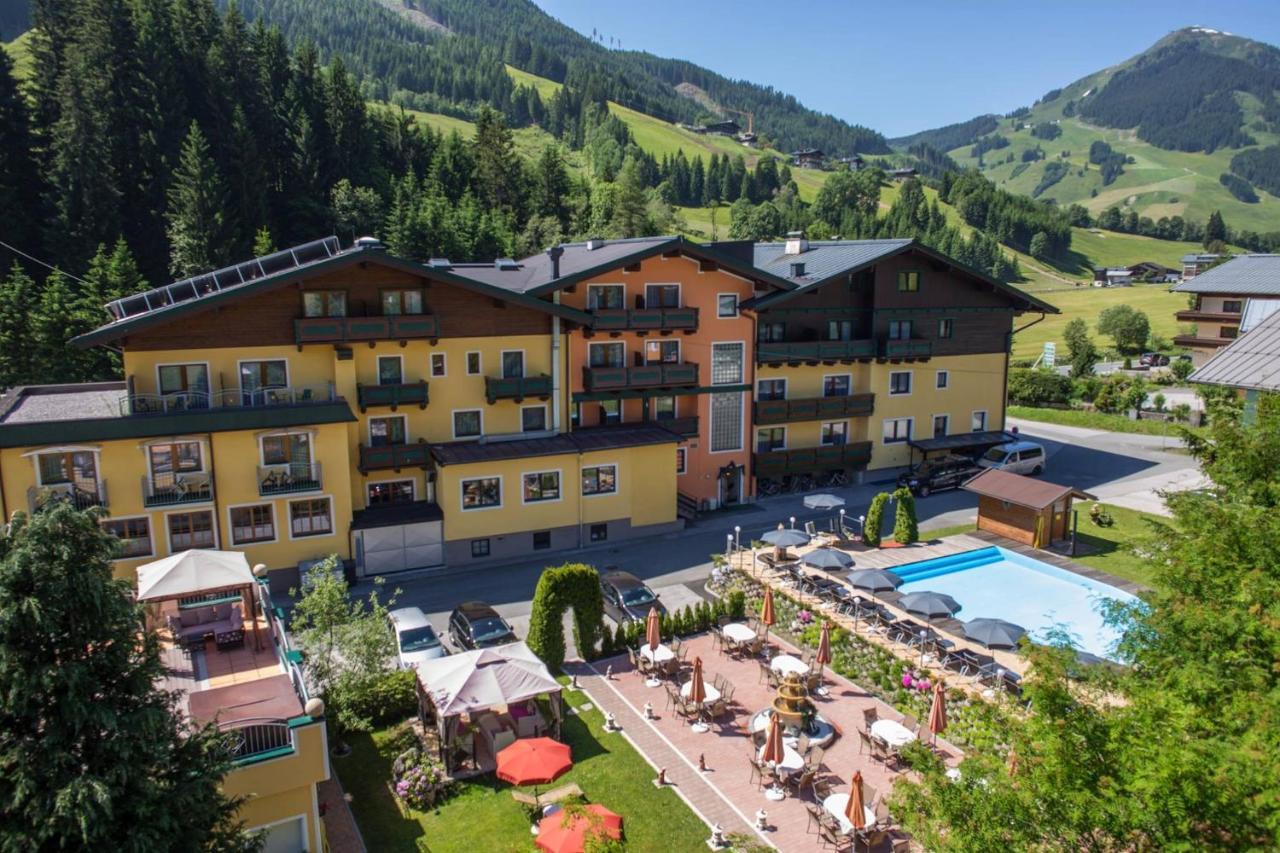 Hotel Austria Σάαλμπαχ-Χίντεργκλεμ Εξωτερικό φωτογραφία