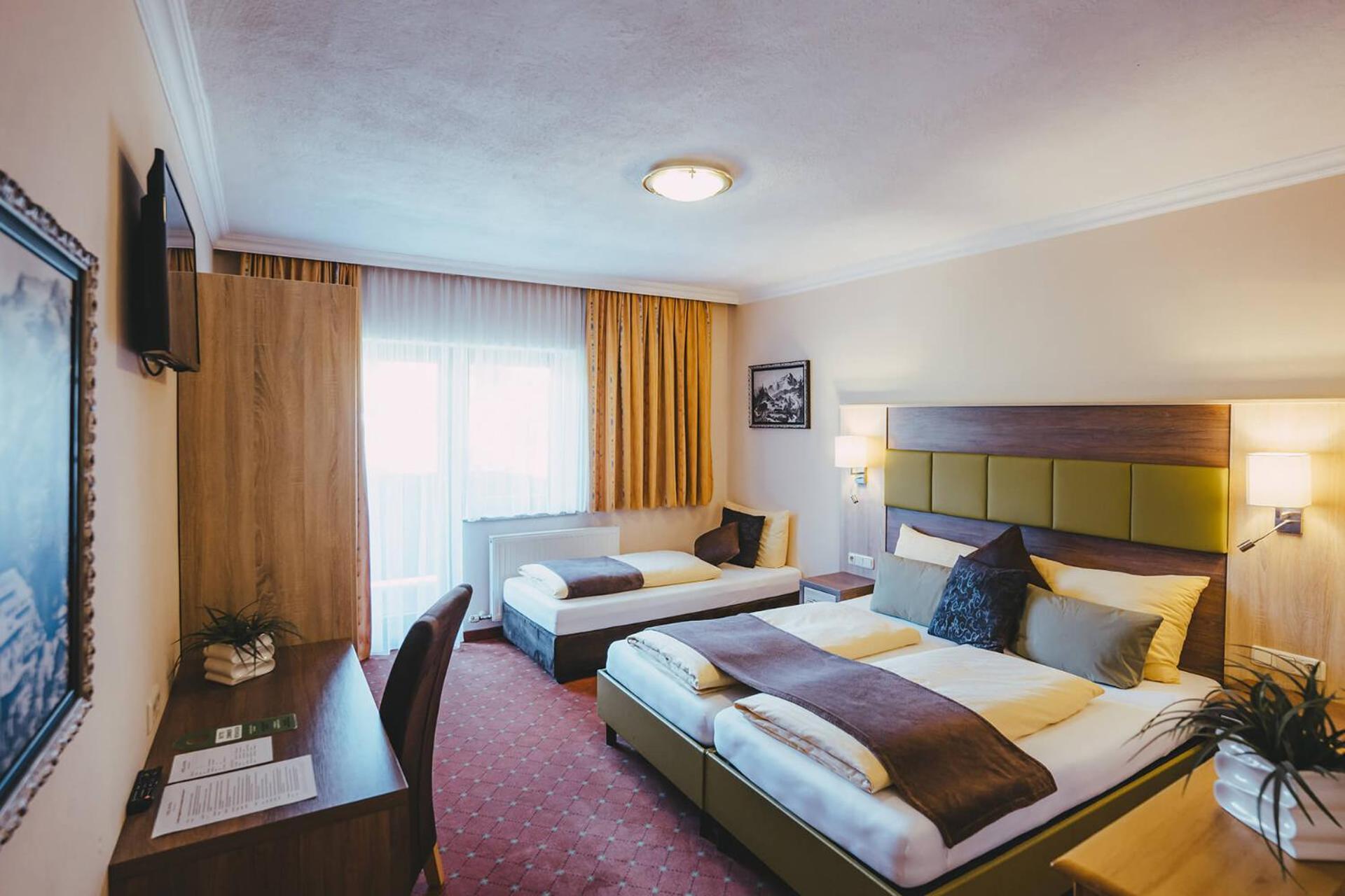 Hotel Austria Σάαλμπαχ-Χίντεργκλεμ Εξωτερικό φωτογραφία