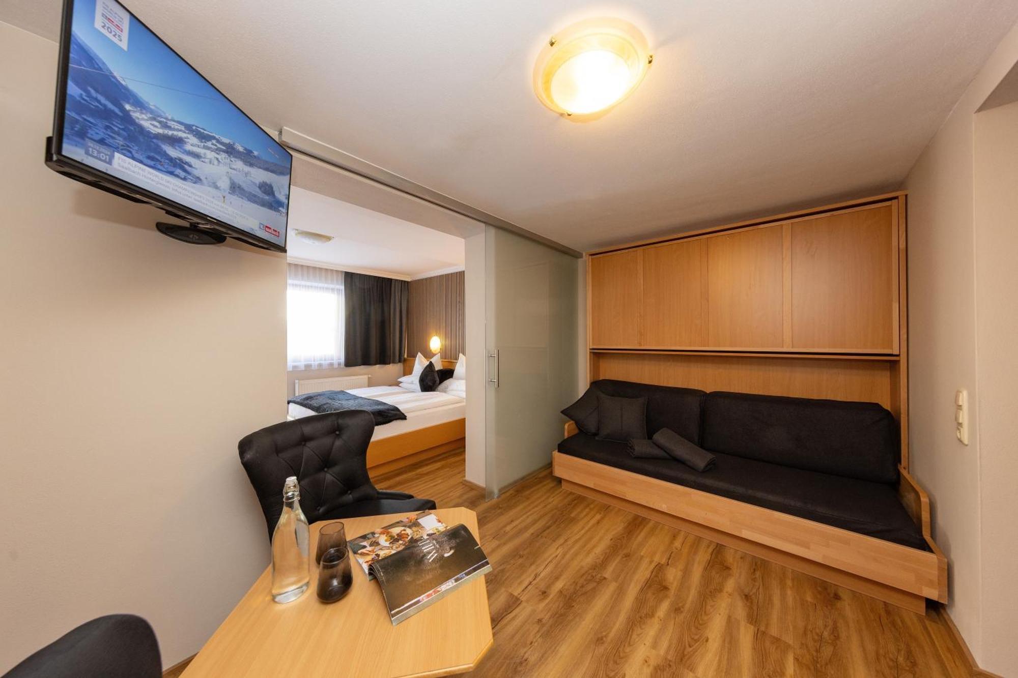 Hotel Austria Σάαλμπαχ-Χίντεργκλεμ Εξωτερικό φωτογραφία