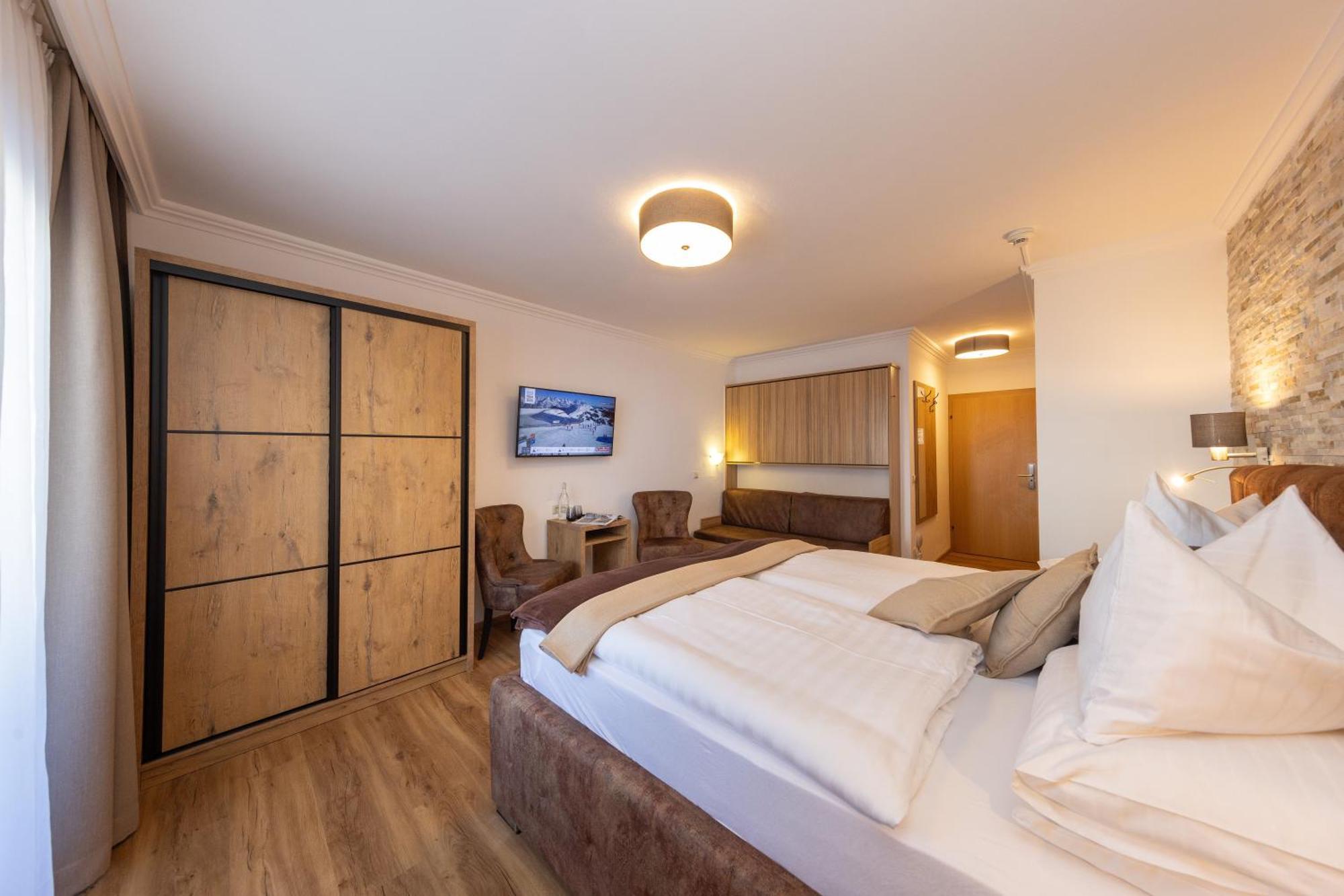 Hotel Austria Σάαλμπαχ-Χίντεργκλεμ Εξωτερικό φωτογραφία