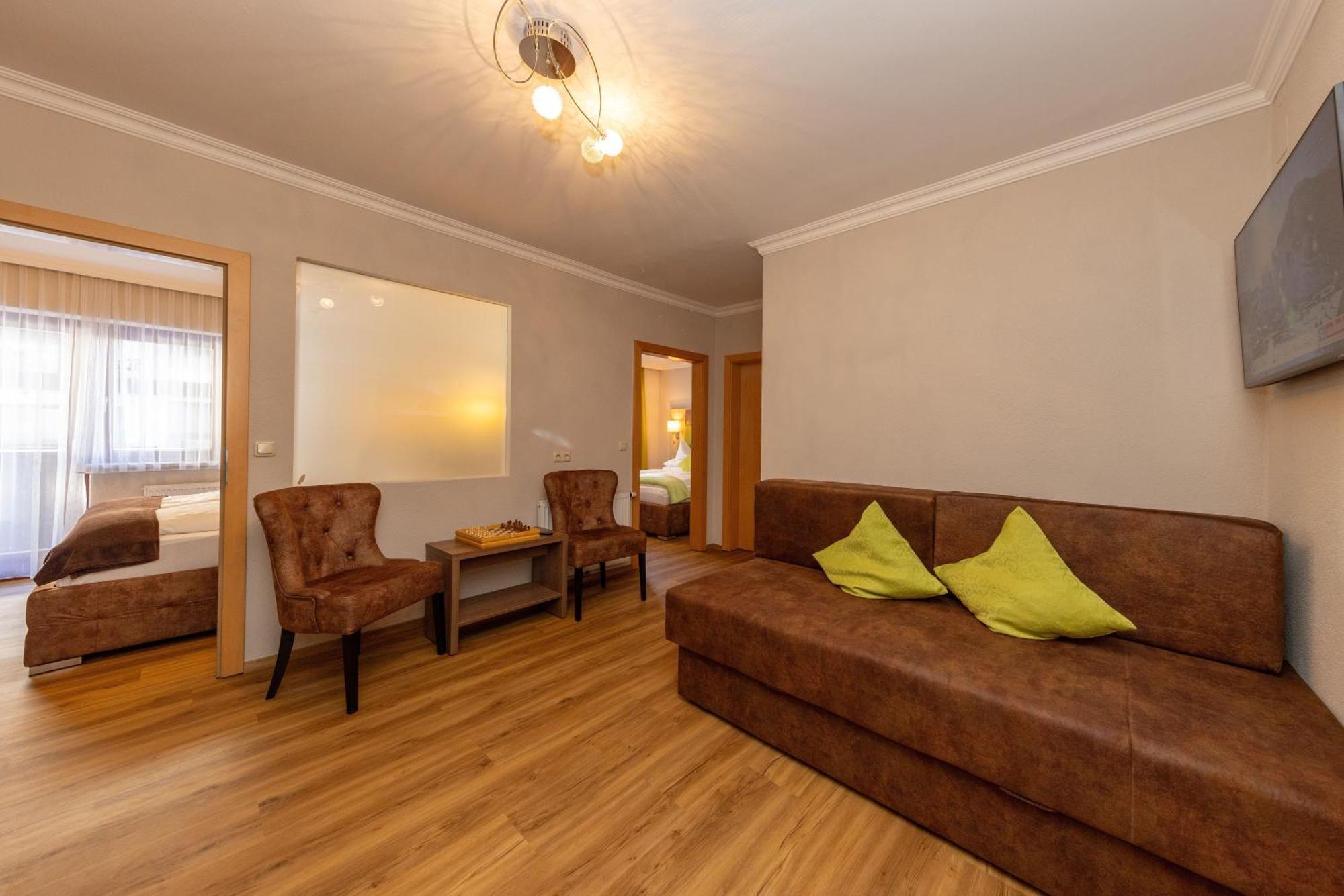 Hotel Austria Σάαλμπαχ-Χίντεργκλεμ Εξωτερικό φωτογραφία